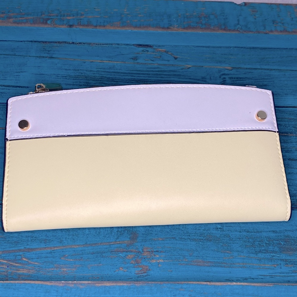 A New Day wallet